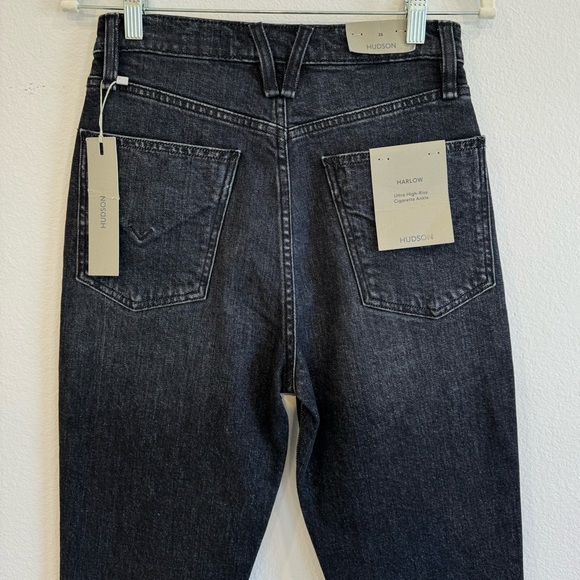 Hudson Harlow Ultra High-Rise Cigarette Ankle Jean in Eco Black New With Tags - Picture 6 of 9